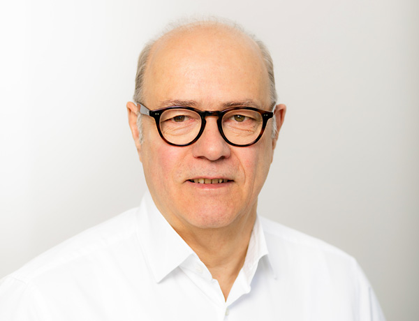Prof. Dr. med. Dr. med. habil. A. P. Riederer